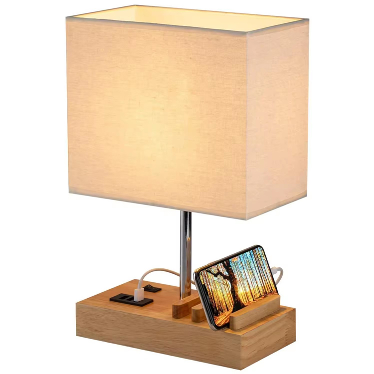 Moderne Hotel-Tischlampe aus Holz mit USB-Ladeanschluss