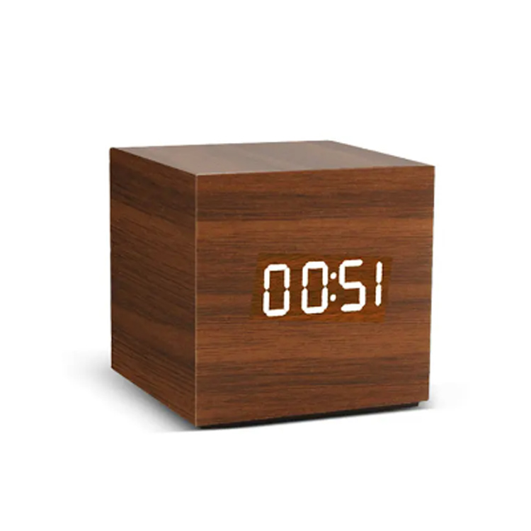 Sprachsteuerung Digital Wecker Hölzer USB Digitaluhr